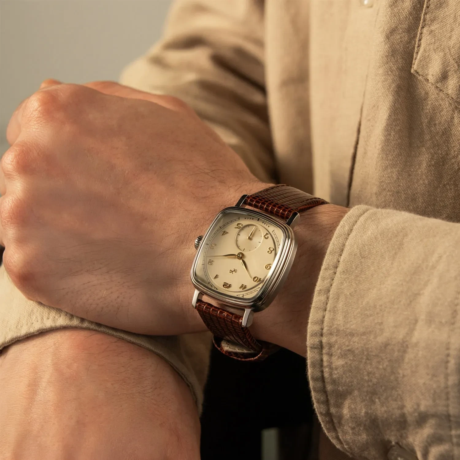 AV86 About Vintage 1954 Amalfi Mechanical 150709 - Ditur