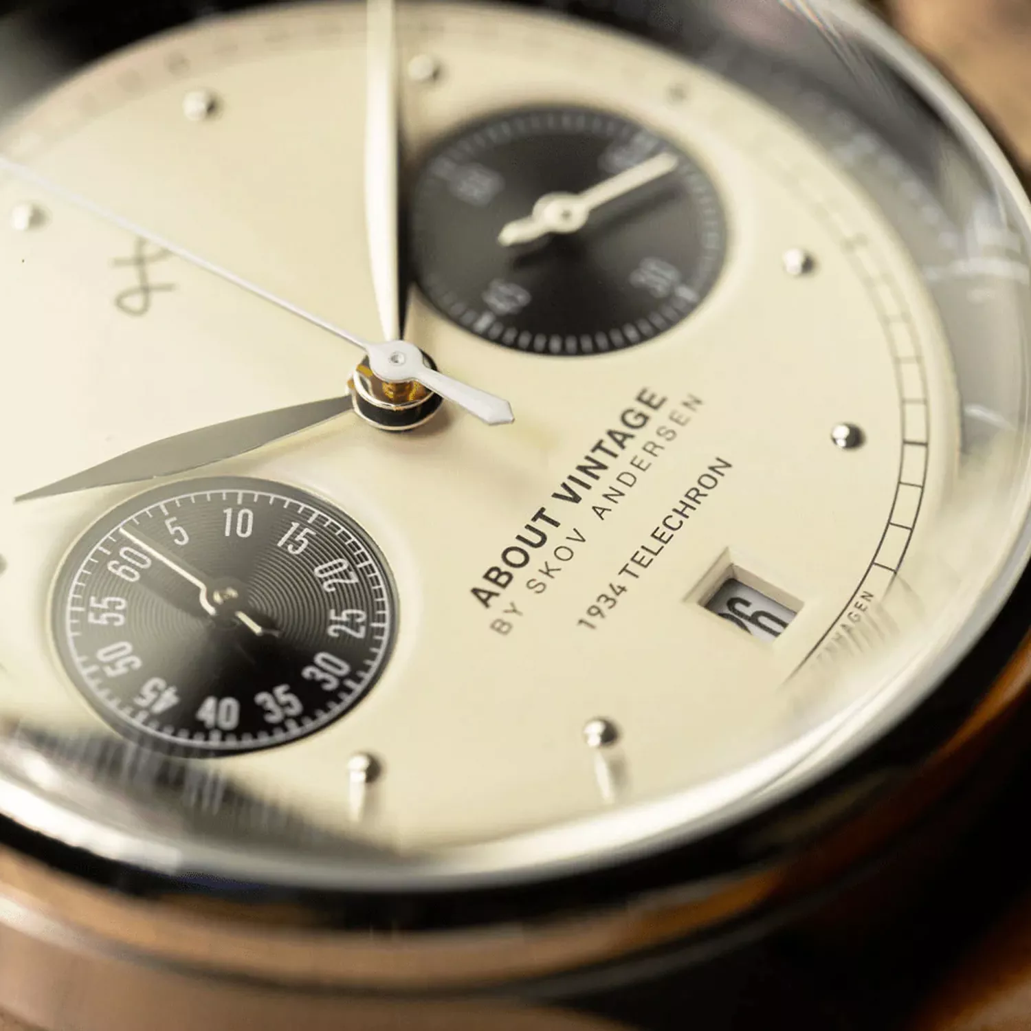 AV86 About Vintage 1934 Telechron Panda 157395 - Ditur