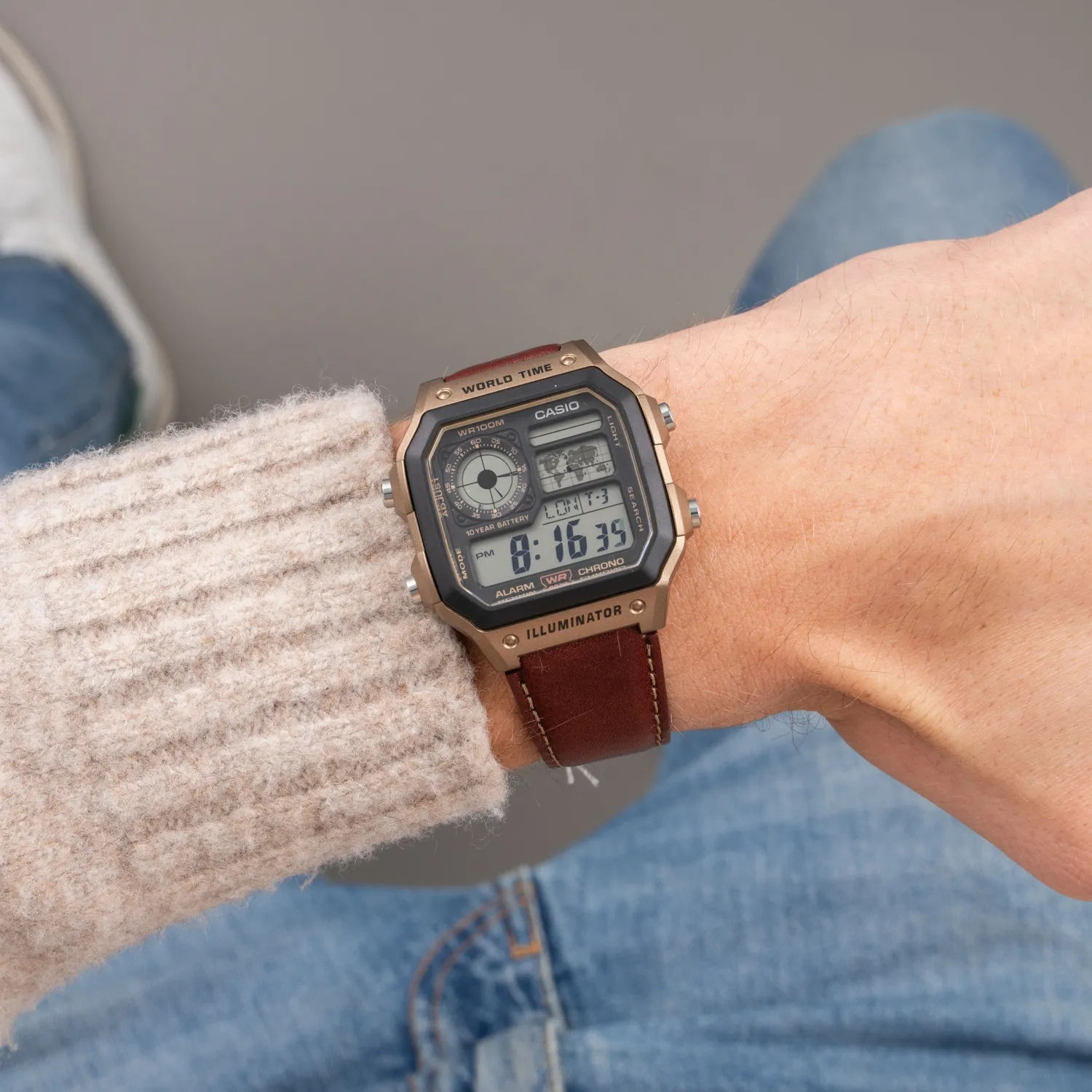 Casio AE-1200WHL-5AV