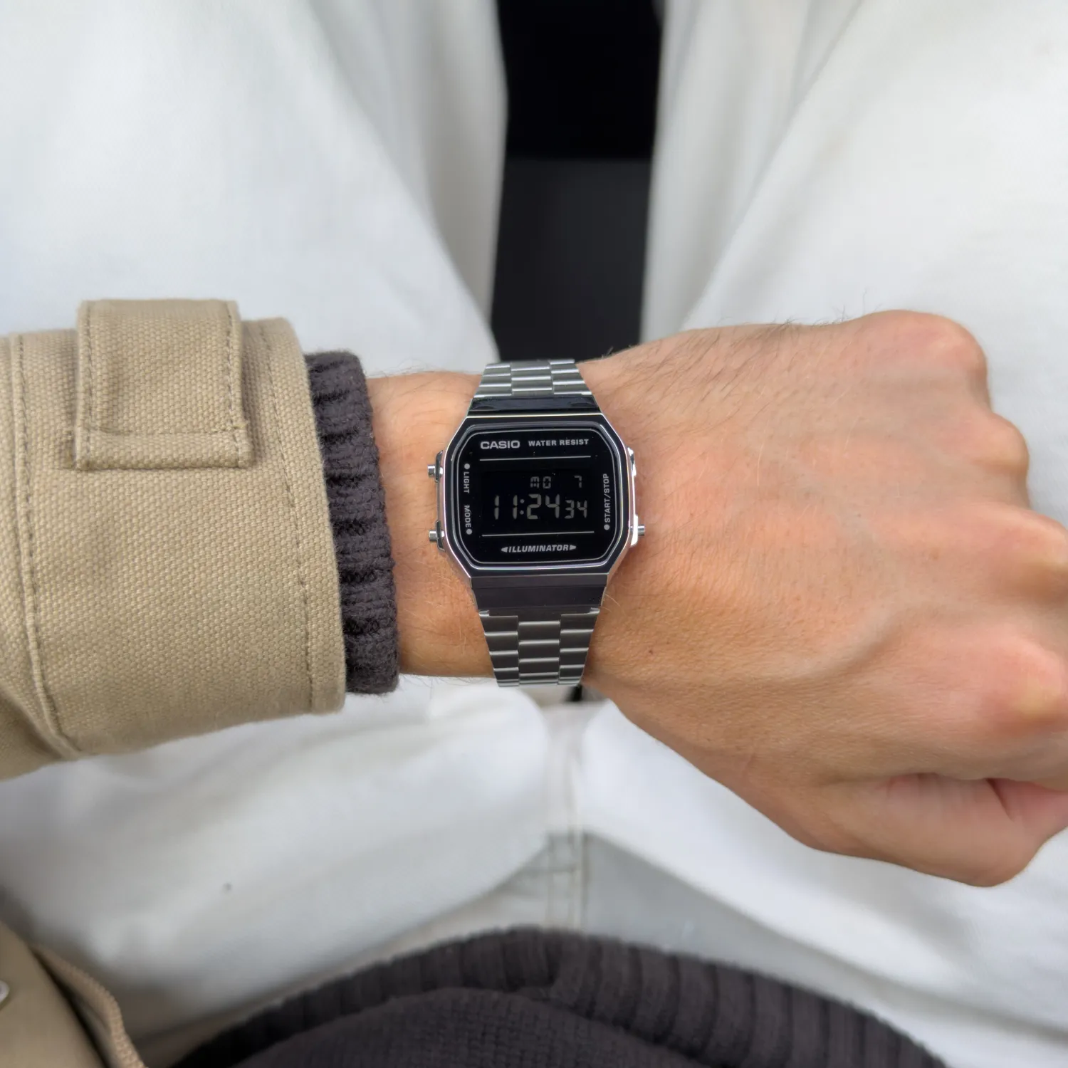 CASIO VINTAGE 腕時計A168WEM-1EF Casio Vintage Wrist Watch (A168WEM-1EF) – WatchClick