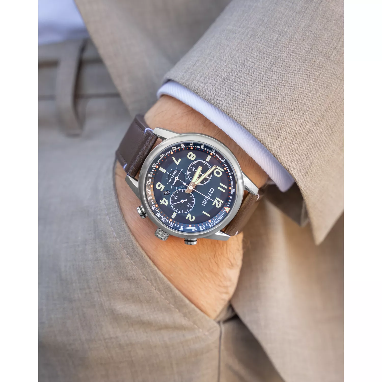 テト13 Citizen Eco-Drive CA4420-13L - Ditur
