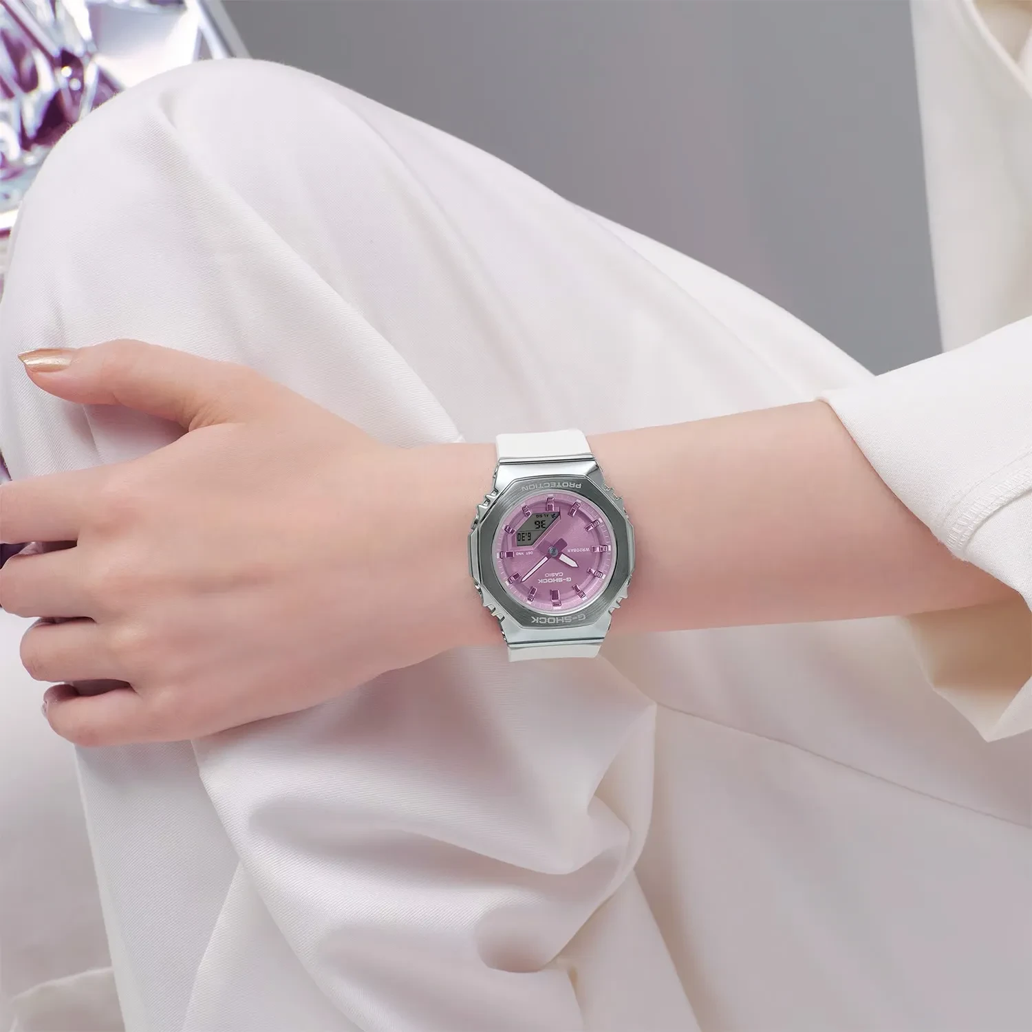 Casio G-shock GM-S2110-7A6