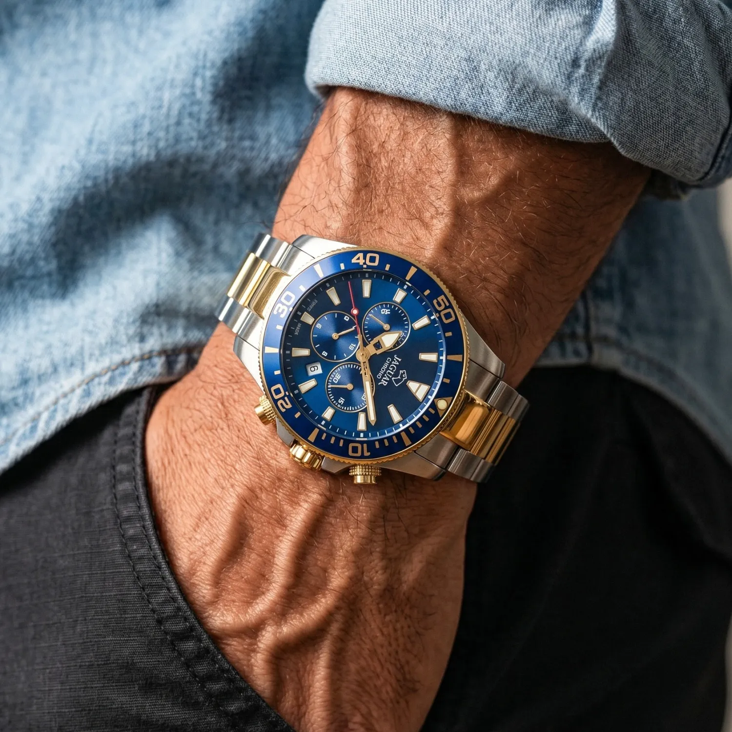 Jaguar Executive Diver J862/1 - Ditur