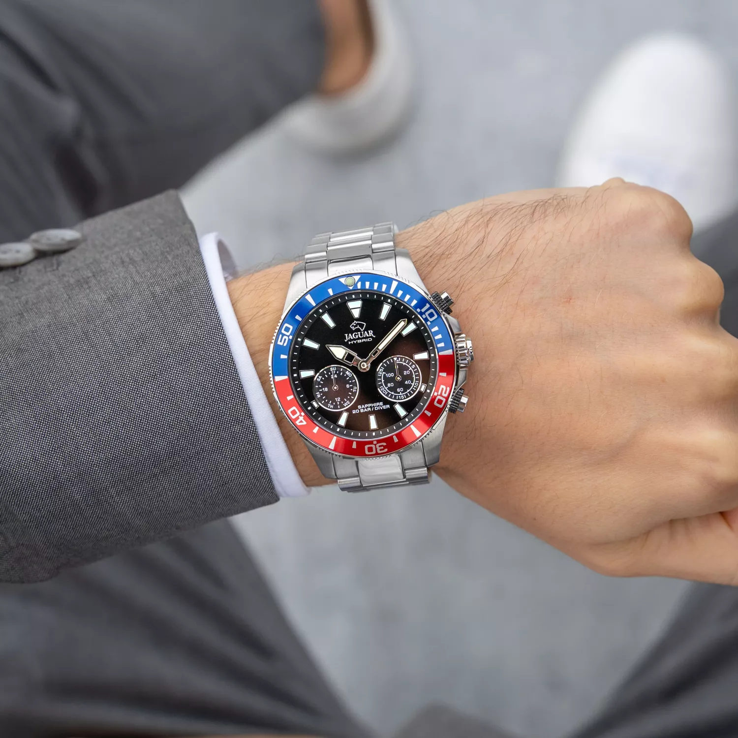 Jaguar Connected Diver J888/4 - Ditur