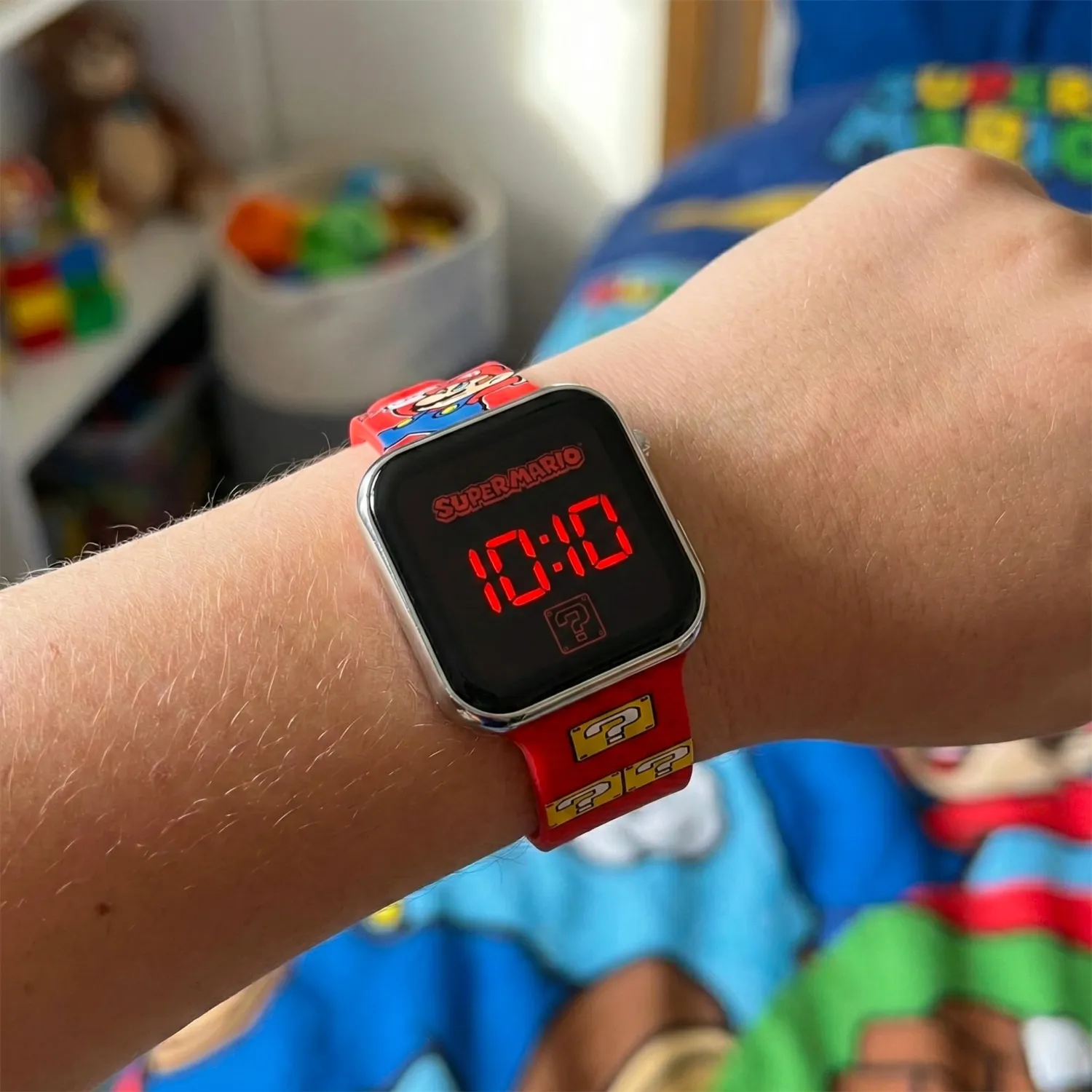 Accutime Nintendo Super Mario LED Watch P001636 - Ditur