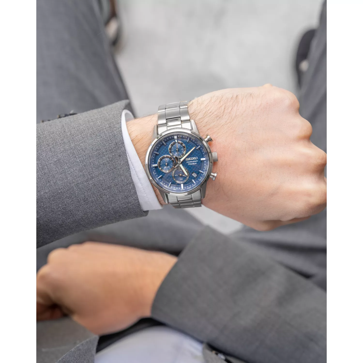 Seiko Chronograph Titanium SSB387P1 - Ditur
