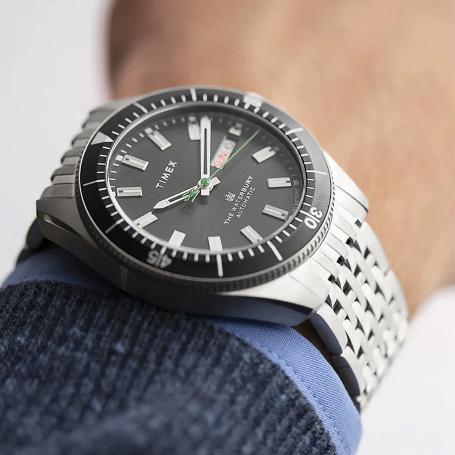 Timex Waterbury Dive Automatic TW2V24900 - Ditur