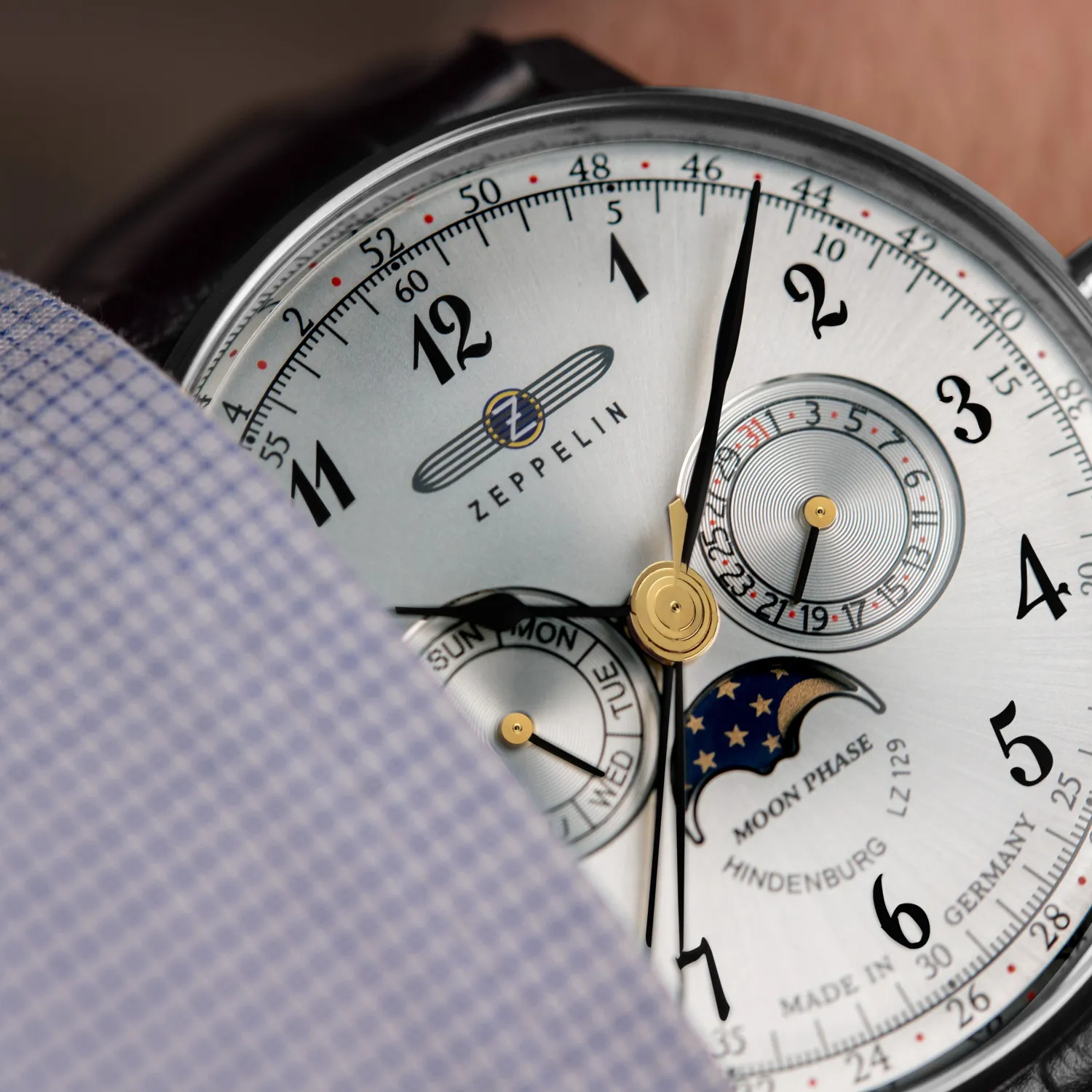 Zeppelin Moon Phase 時計 不動 Moonphase Watches from $329 to $999 - Budget seekers and