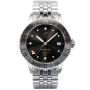 AV86 About Vintage 1982 GMT World Traveler 185510 watch with Black dial and a watch case of 41 mm in diameter and a Metallink in Silver