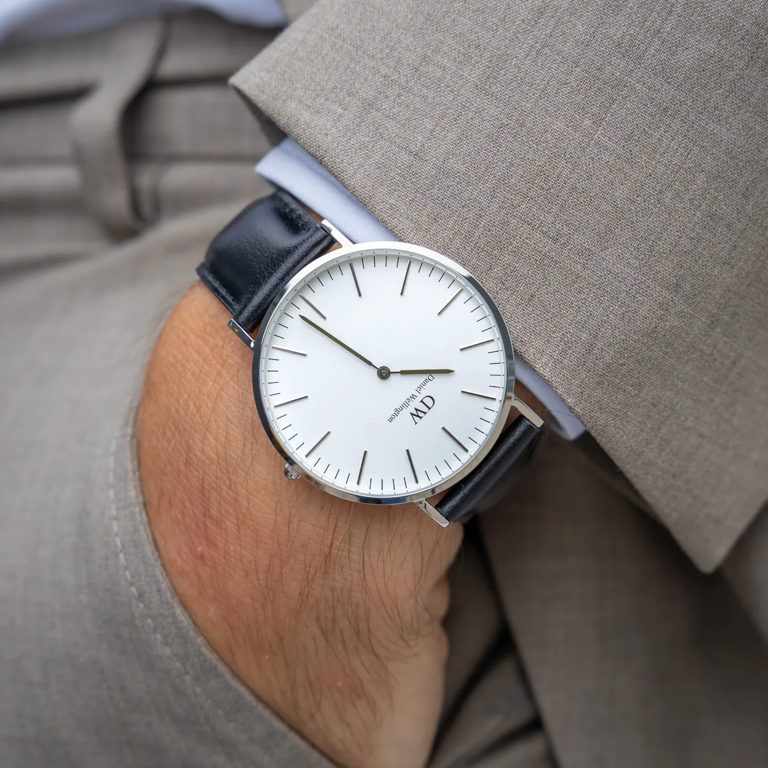 Daniel Wellington Classic 40 DW00100020 - Ditur