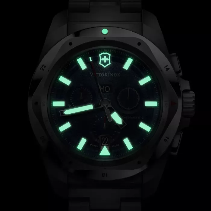 時計 Victorinox Swiss Army I.N.O.X Victorinox INOX Quartz Chrono 241985 - Ditur