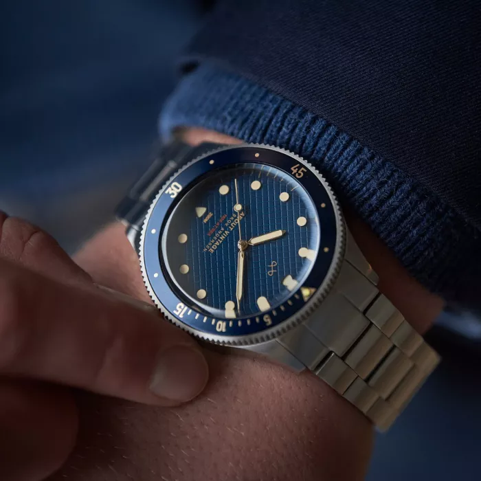 AV86 About Vintage 1926 At Sea 352509 - Ditur