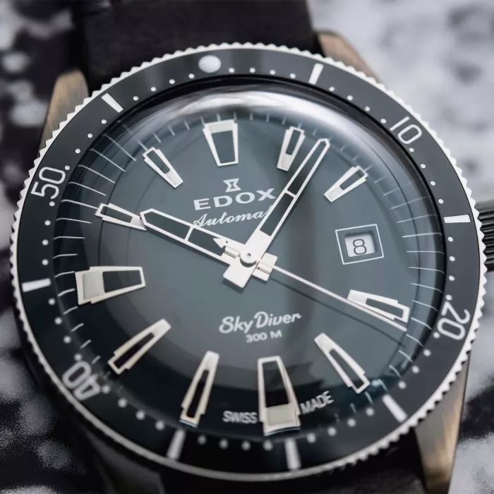Edox Skydiver Automatic Limited Edition 80126-3VIN-GDN - Dit