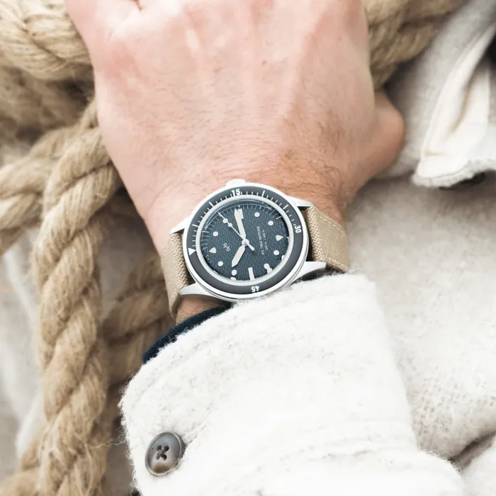 AV86 About Vintage 1956 Marine AV1345 - Ditur