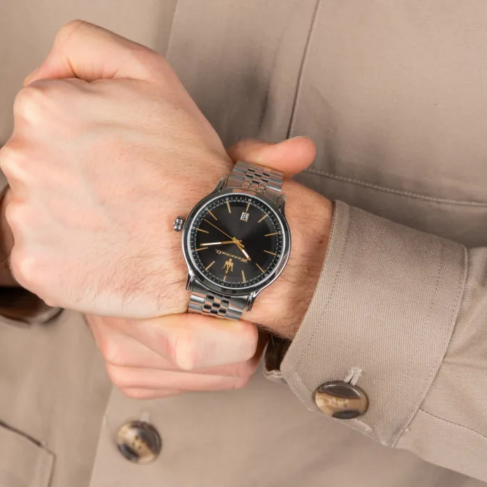 Maserati EPOCA Orologio Uomo Cronografo Quarzo - Cassa 42mm Acciaio, Quadrante Nero, Impermeabile 10 ATM, R8873618017