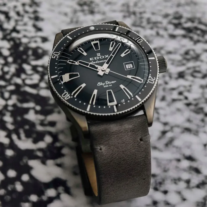 Edox Skydiver Automatic Limited Edition 80126-3VIN-GDN - Dit