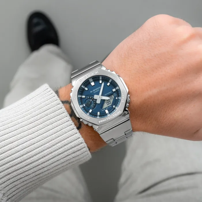Casio G-Shock GM-2110D-2BER - Ditur