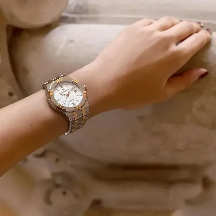 Maurice Lacroix Aikon 39mm AI6007-SP012-130-1