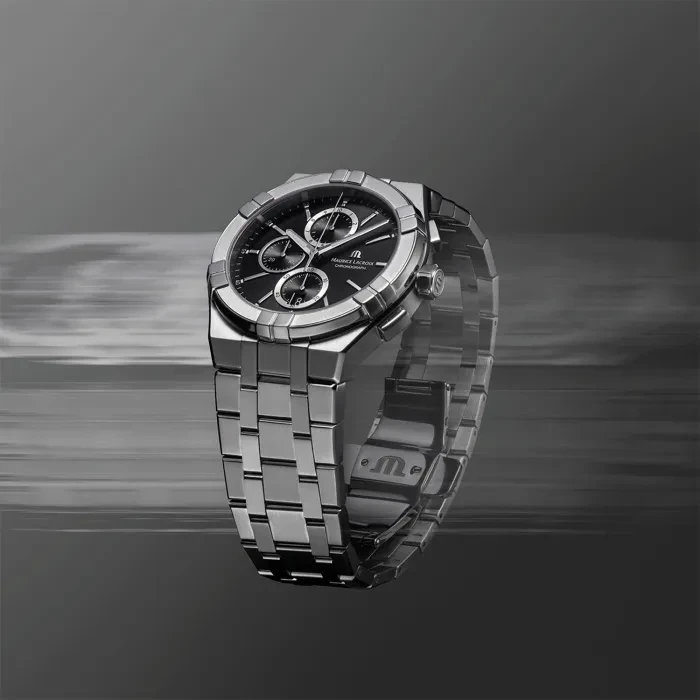 MAURICE LACROIX AIKON AI1118-SS002-330-1