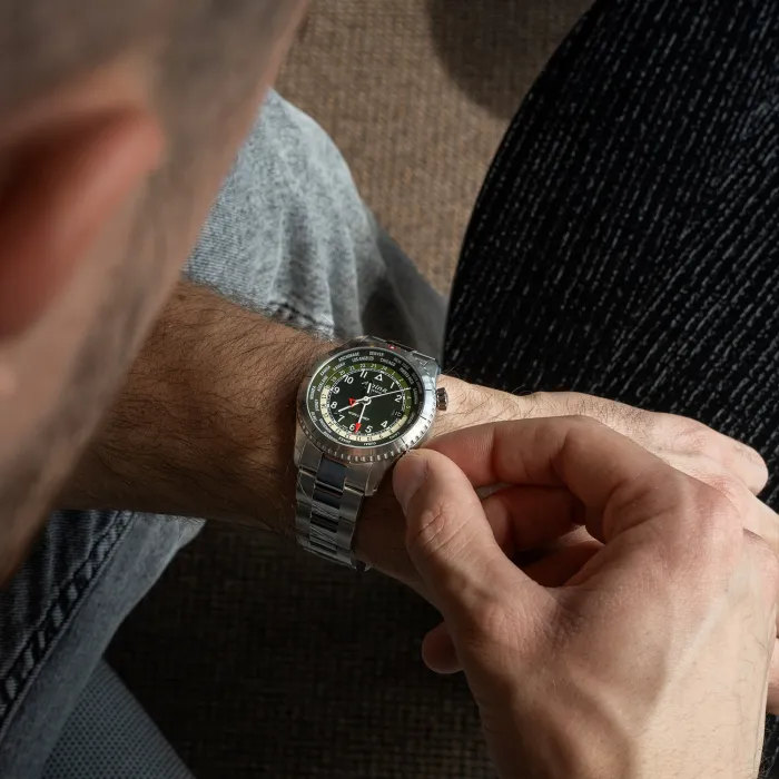 Alpina Startimer Pilot Worldtimer AL-255GR4S26B - Ditur