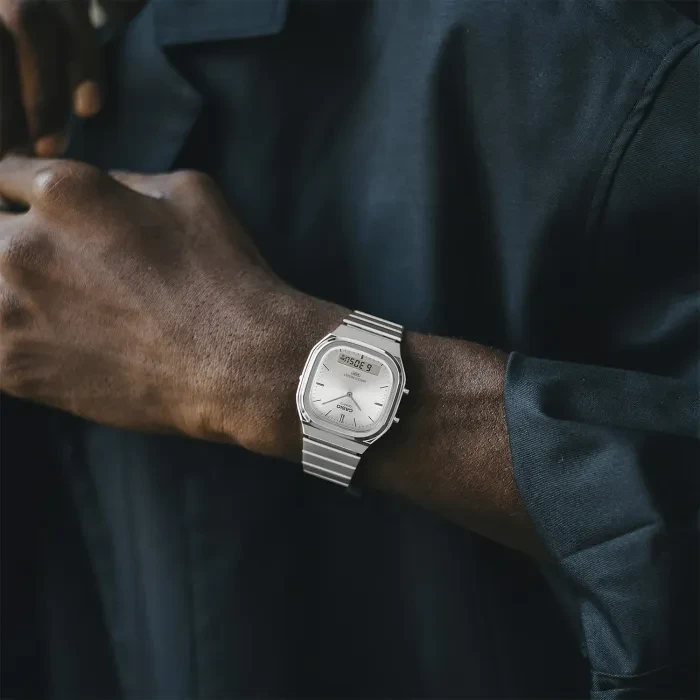 Casio Vintage AQ-240E-7AEF - Ditur