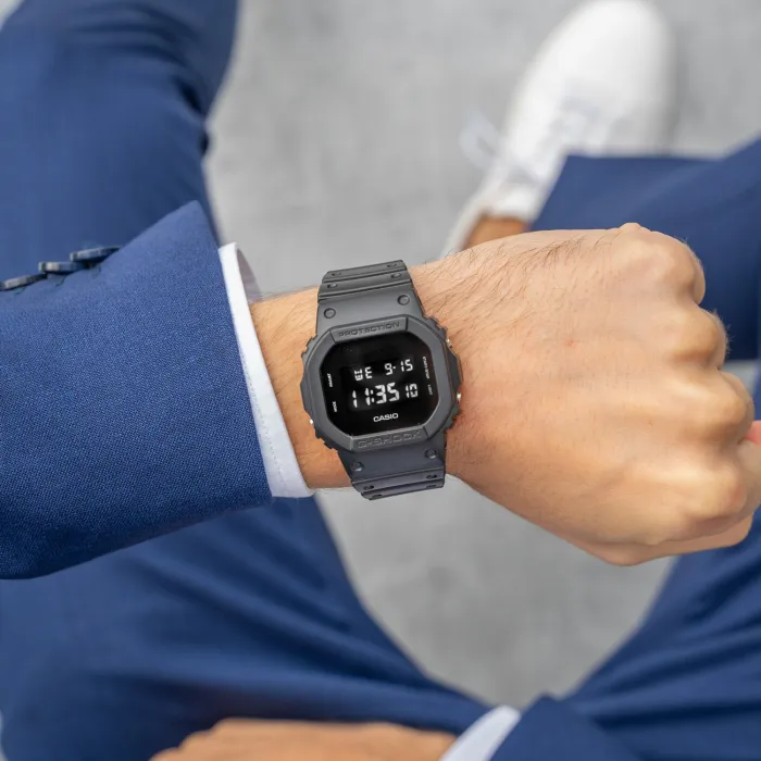 Casio G-Shock DW-5600UBB-1ER - Ditur
