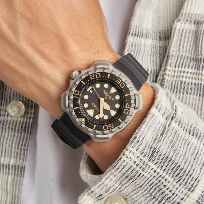 Citizen Promaster Eco-Drive BN0220-16E - Ditur