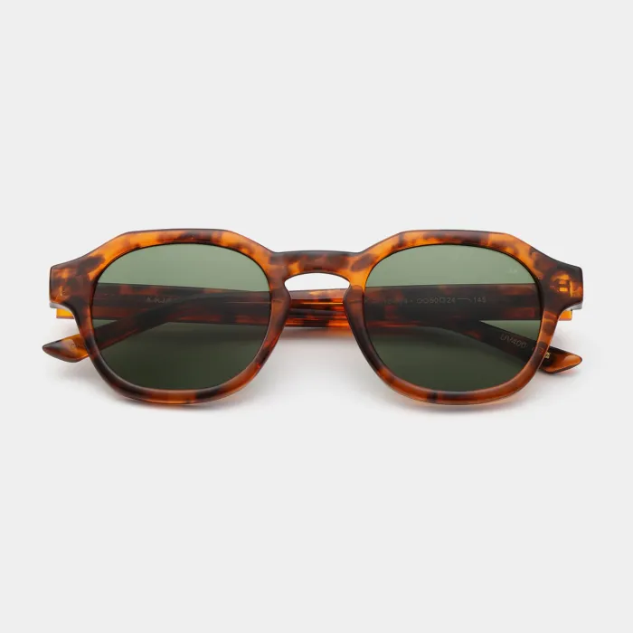 ガネーシュヒマール産　No1104 A. Kjærbede Zan Sunglasses KL2318-004 - Ditur