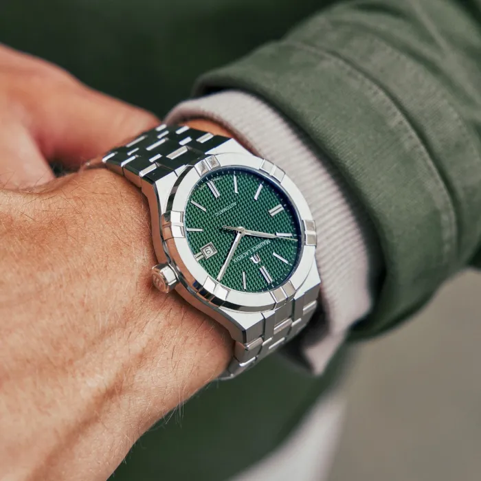 Maurice Lacroix Aikon Automatic 42 mm. AI6008-SS002-630-1 -