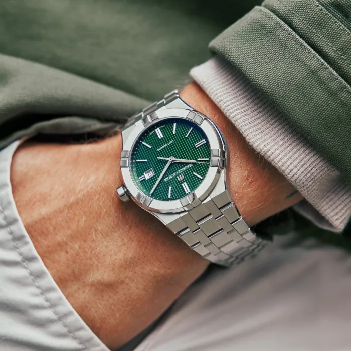 Maurice Lacroix Aikon Automatic 42 mm. AI6008-SS002-630-1 -