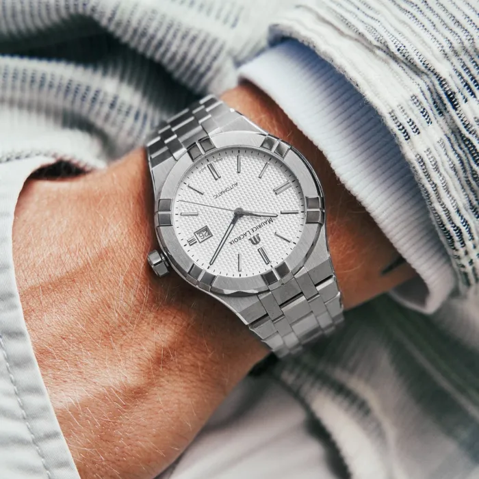 Maurice Lacroix Aikon Automatic 42mm AI6008-SS002-130-1 - Di