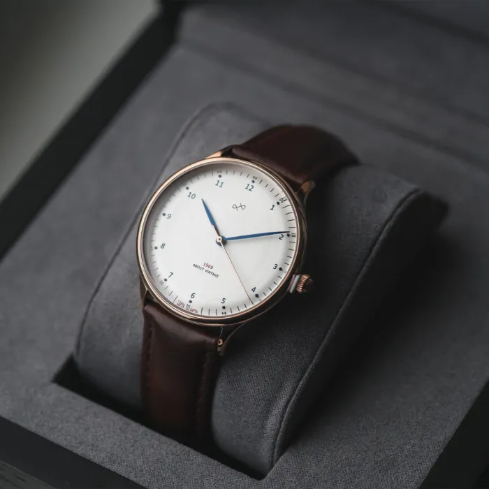 AV86 About Vintage 1969 Vintage 36mm 320164 - Ditur