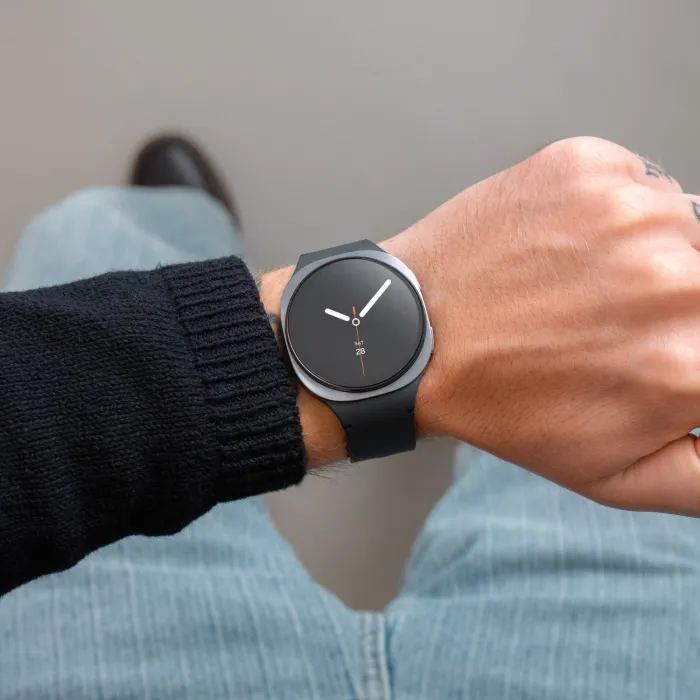 スマートウォッチ・ウェアラブル Galaxy Watch8 40MM グラファイト BT