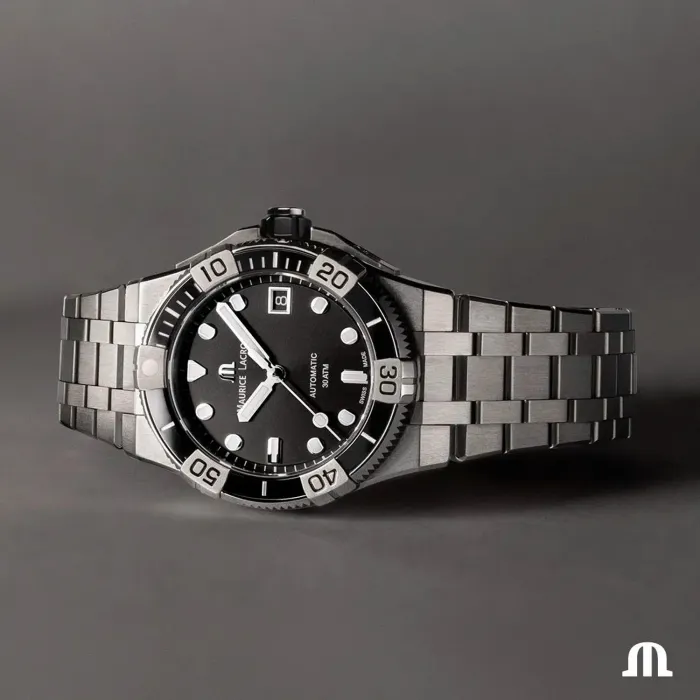 Maurice Lacroix Aikon Venturer Automatic 38 mm AI6057-SSL22-